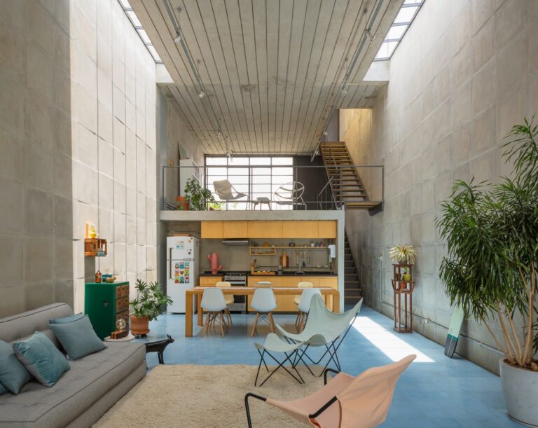 Residence in Pinheiros / 23 SUL